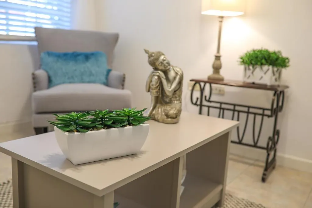 New Kingston'S Deluxe Apartment 0*, 金斯敦 牙买加
